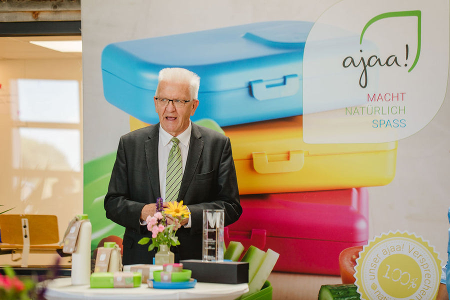 Ministerpräsident Kretschmann auf Sommertour zu Besuch bei ajaa! in Filderstadt